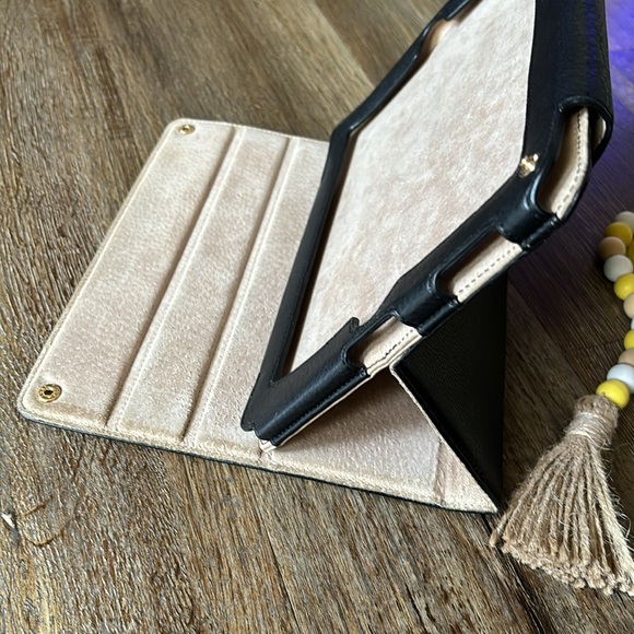 Tory Burch IPad Case/Holder - Picture 10 of 14